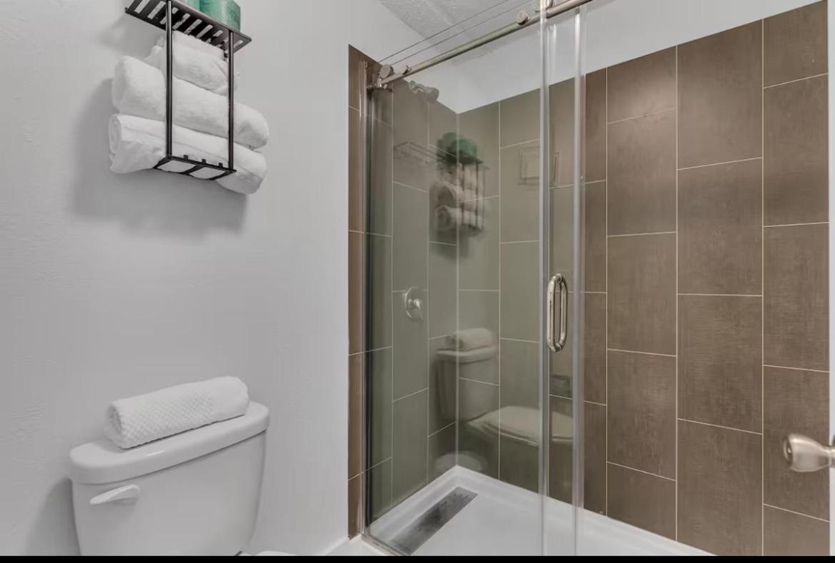The Irlo Hotel Kissimmee Bagian luar foto