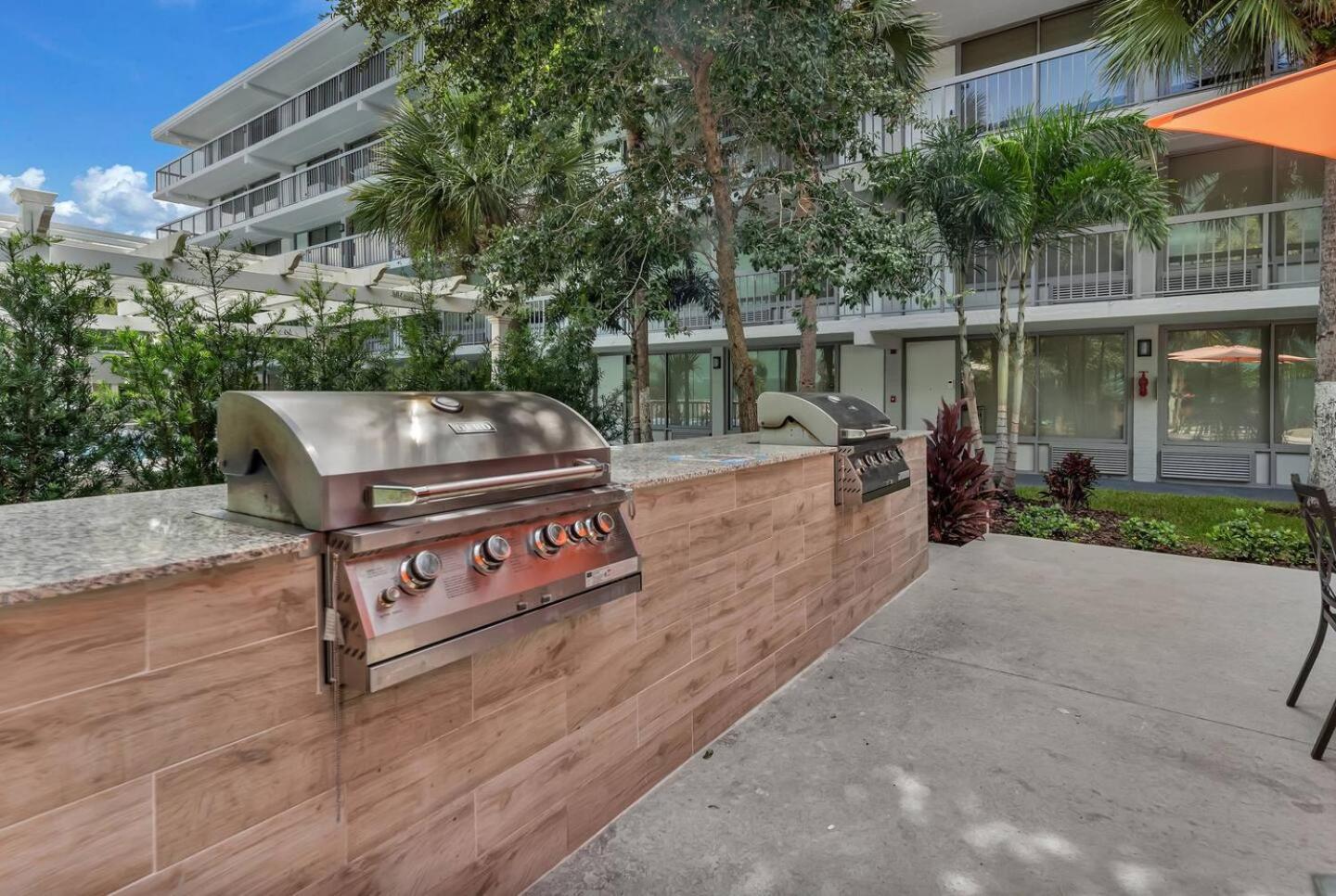 The Irlo Hotel Kissimmee Bagian luar foto