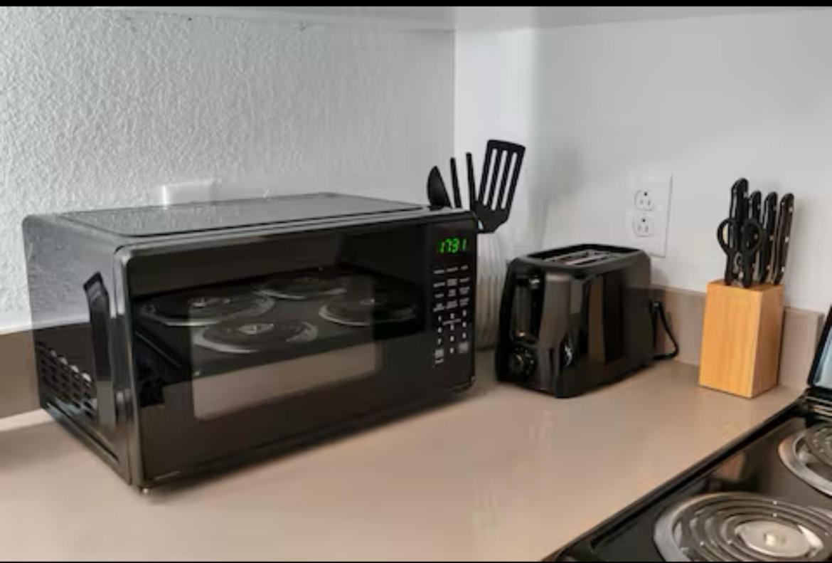 The Irlo Hotel Kissimmee Bagian luar foto